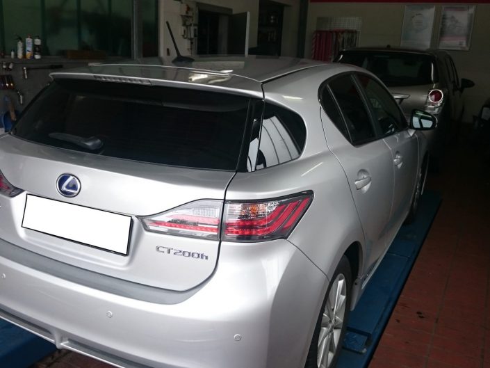 Lexus CT200